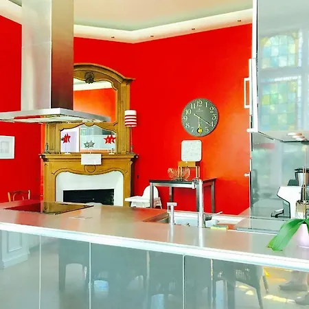 The Gorgeous Hyper Center Private Garden Apartment Reims